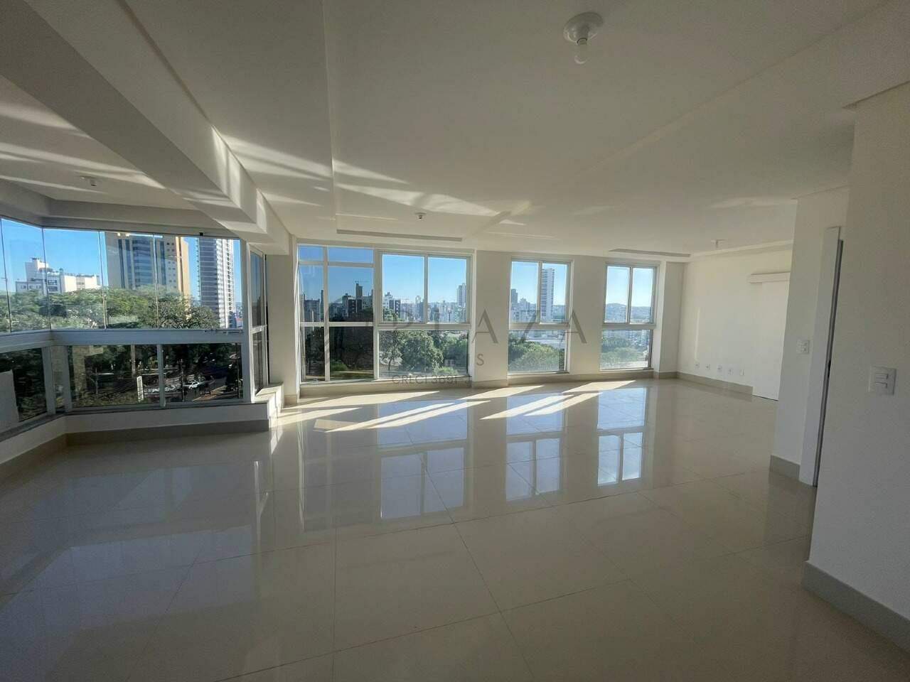 Apartamento para alugar com 3 quartos, 186m² no Centro em Chapecó – Foto 6