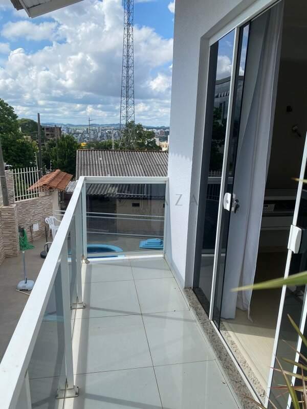 Casa para alugar com 3 quartos, 130m² no Bom Pastor em Chapecó – Foto 2
