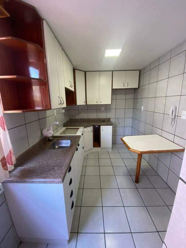 Apartamento para alugar com 3 quartos, 63m² no Centro em Chapecó – Foto 3