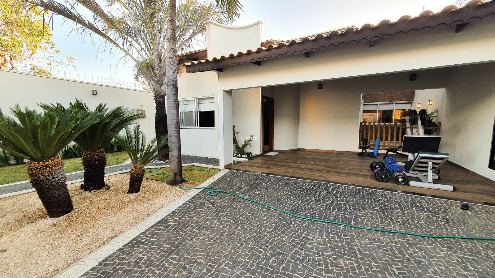 Casa à venda no Plano Diretor Sul: 