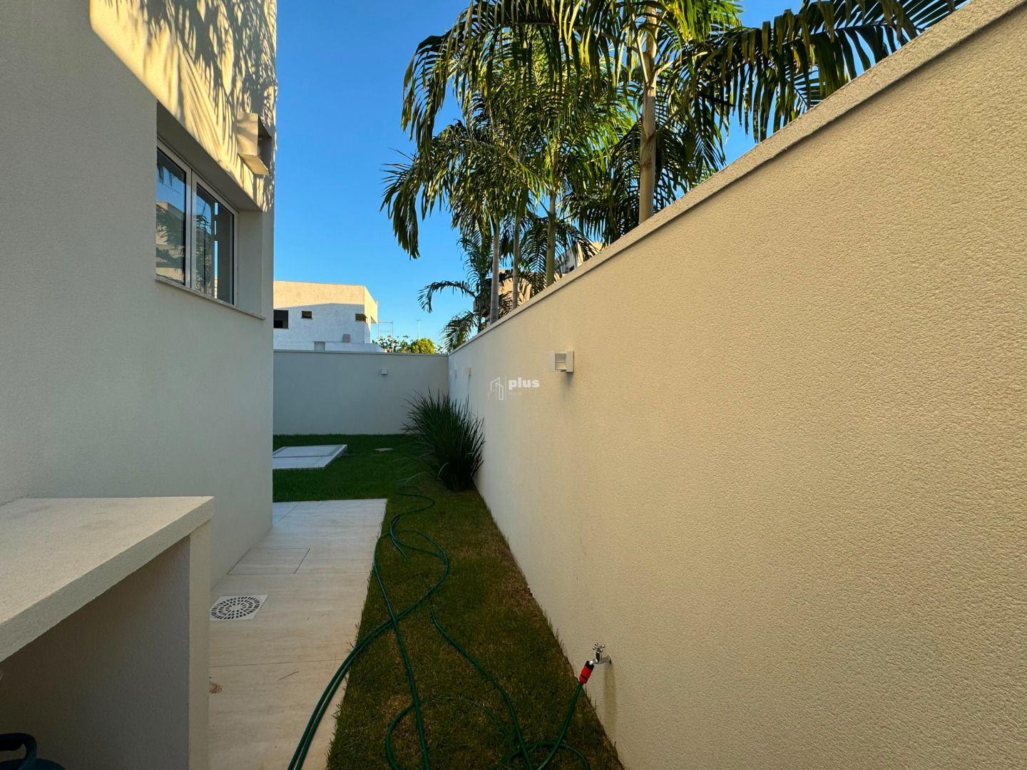 Casa à venda no Plano Diretor Sul: 