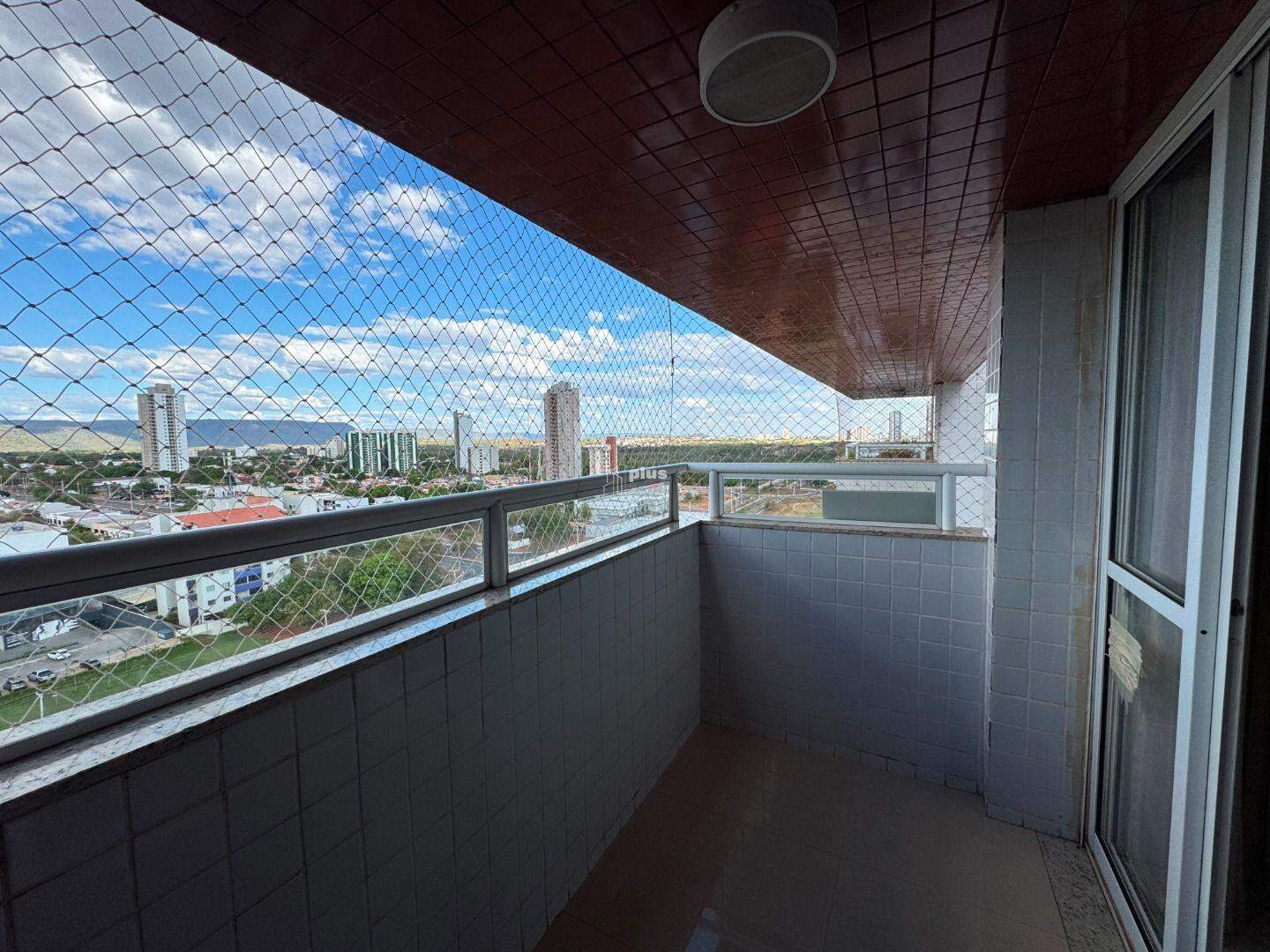Apartamento para aluguel no Plano Diretor Sul: 