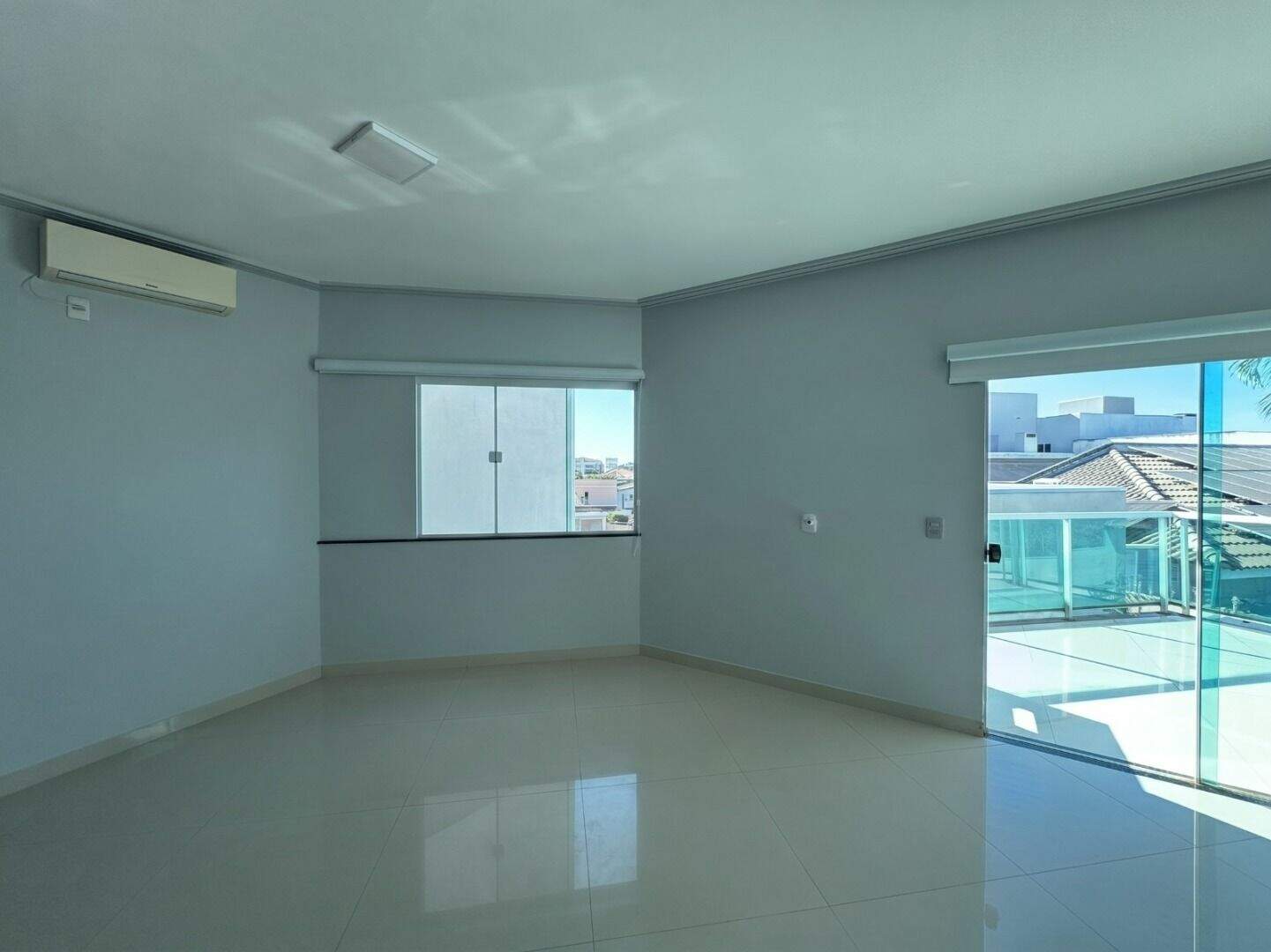 Sobrado à venda no Plano Diretor Sul: 