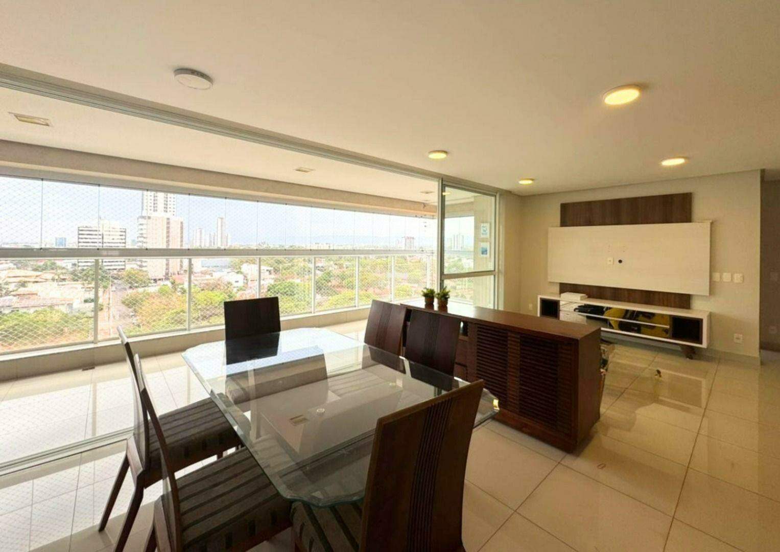 Apartamento para aluguel no Plano Diretor Sul: 