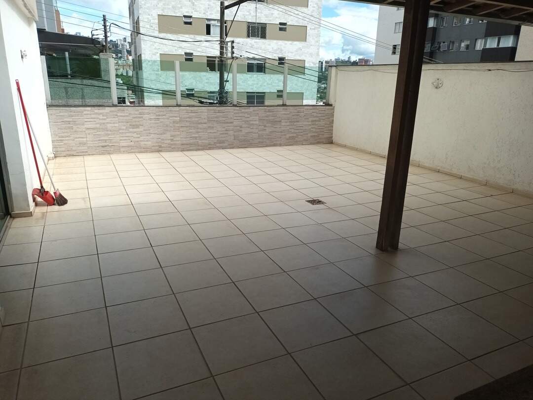 Apartamento à venda com 3 quartos, 125m² - Foto 3