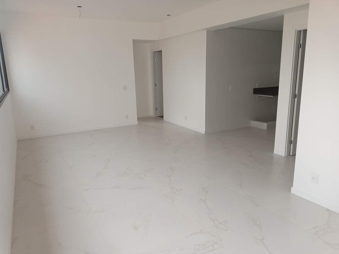 Apartamento à venda com 2 quartos, 77m² - Foto 10