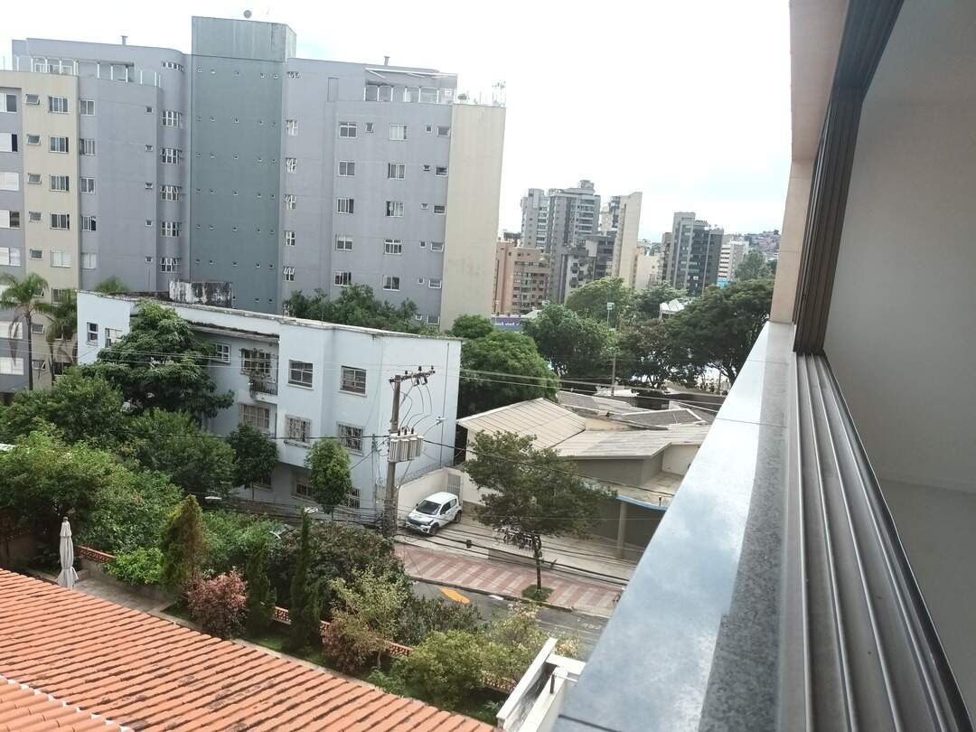 Apartamento à venda com 2 quartos, 77m² - Foto 18