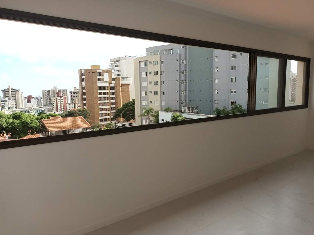 Apartamento à venda com 2 quartos, 77m² - Foto 11