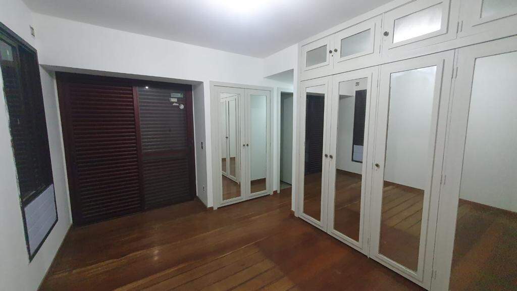 Cobertura à venda com 5 quartos, 281m² - Foto 17