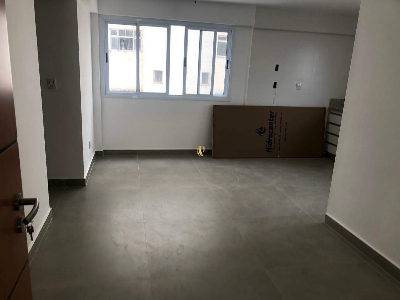 Apartamento à venda com 2 quartos, 62m² - Foto 7