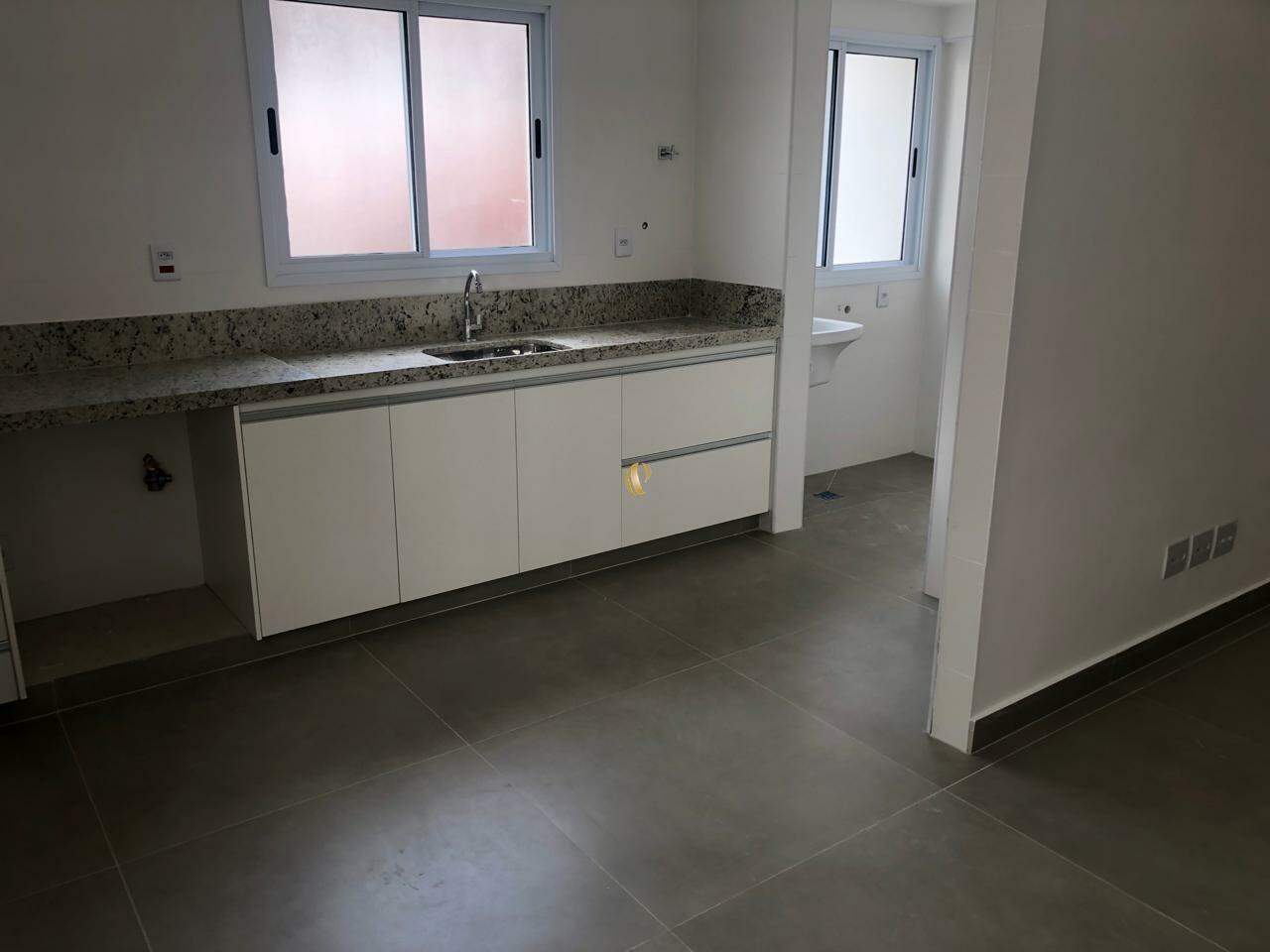 Apartamento à venda com 2 quartos, 62m² - Foto 8