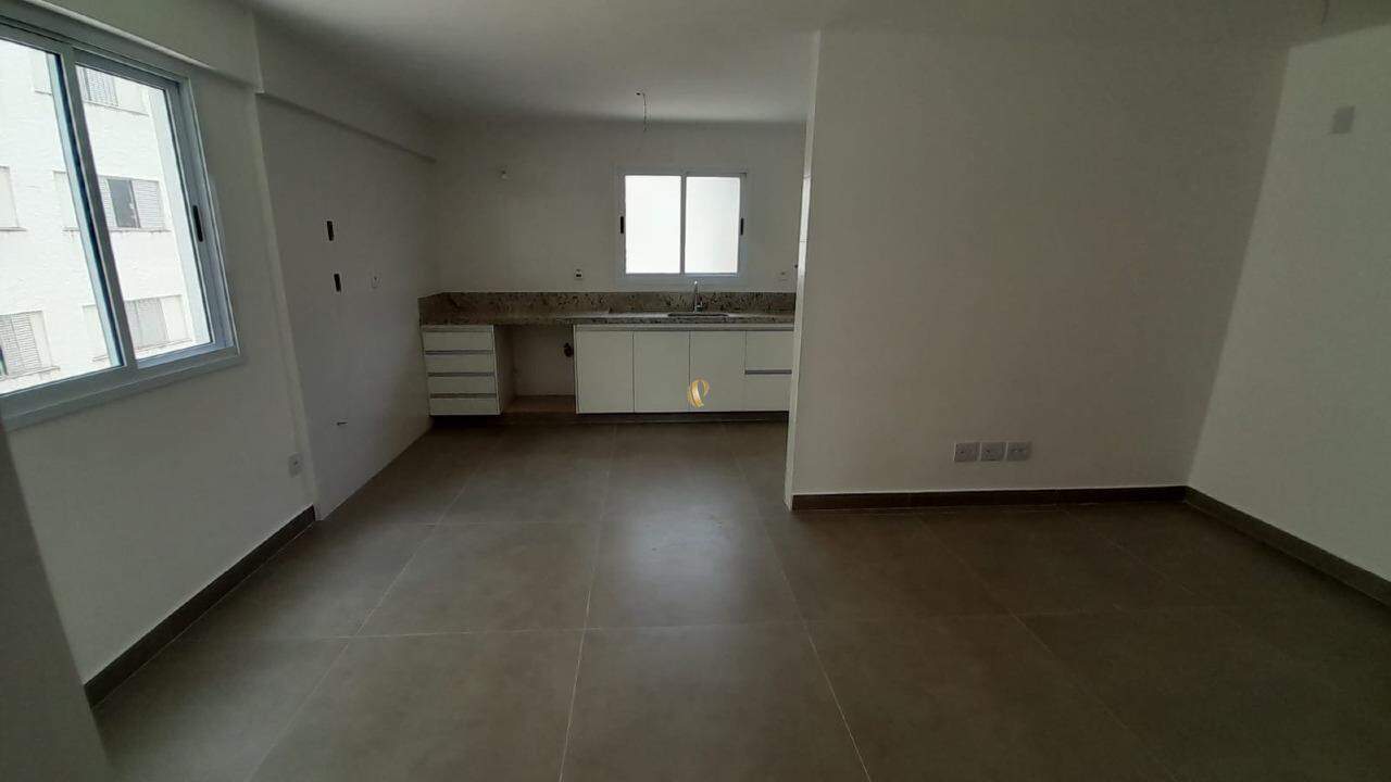 Cobertura à venda com 2 quartos, 98m² - Foto 4