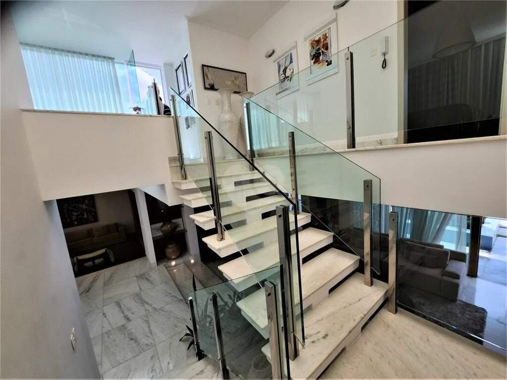 Casa à venda com 5 quartos, 720m² - Foto 11