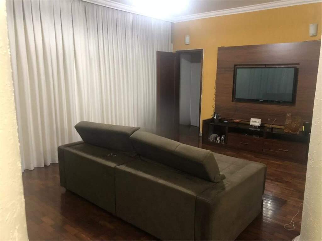 Casa à venda com 5 quartos, 314m² - Foto 15