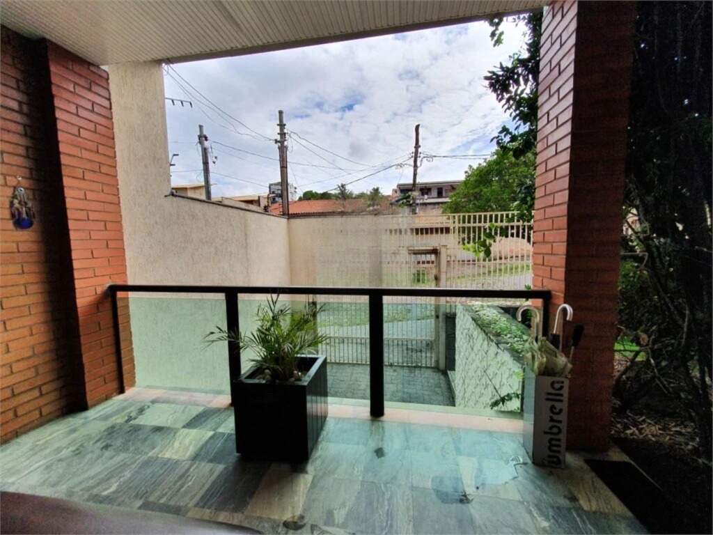 Casa à venda com 5 quartos, 314m² - Foto 7