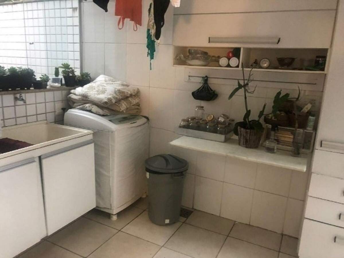 Apartamento à venda com 4 quartos, 215m² - Foto 20