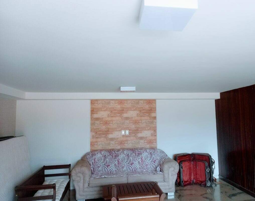 Casa à venda com 5 quartos, 240m² - Foto 19