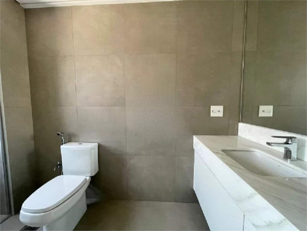 Apartamento à venda com 4 quartos, 140m² - Foto 11