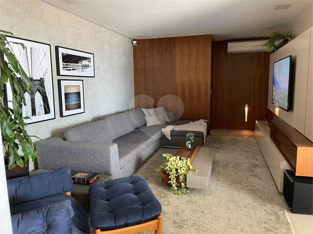 Apartamento à venda com 4 quartos, 149m² - Foto 3