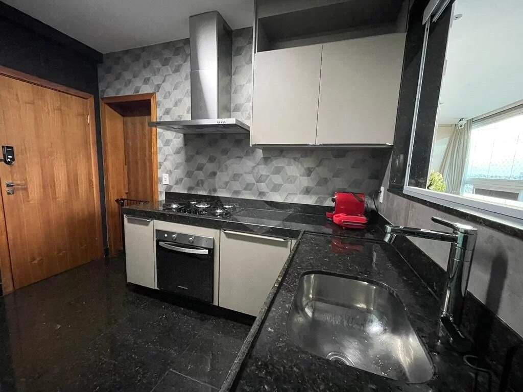 Apartamento à venda com 4 quartos, 149m² - Foto 7