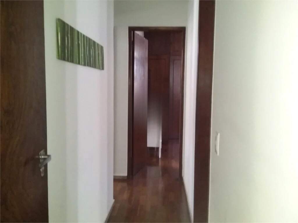 Apartamento à venda com 3 quartos, 116m² - Foto 19