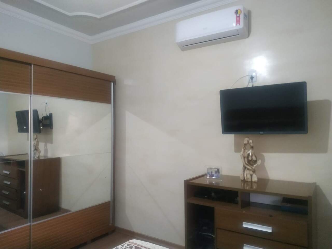 Chácara à venda com 3 quartos, 240m² - Foto 15