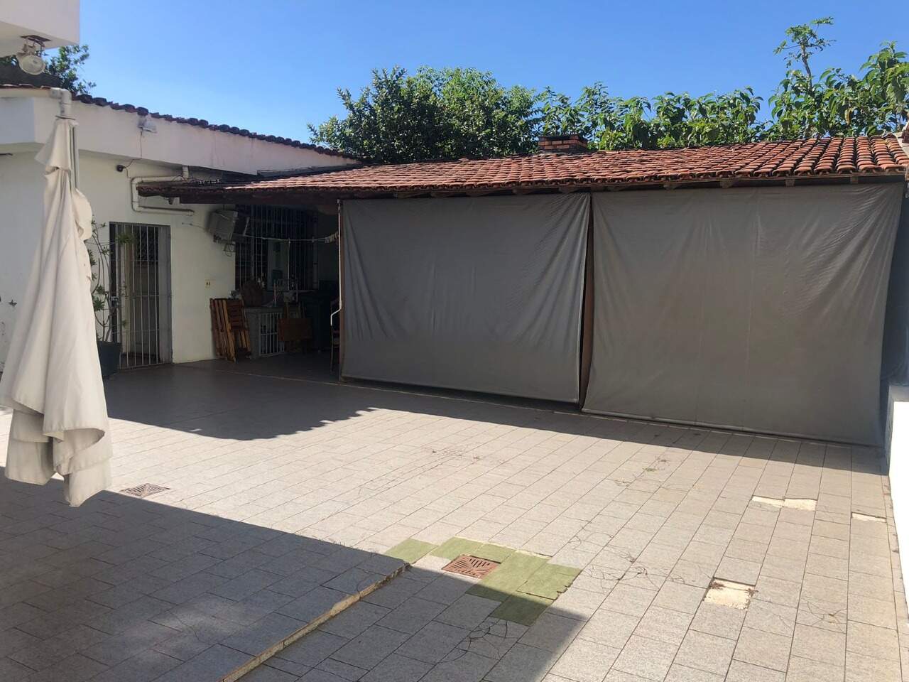 Casa à venda com 3 quartos, 279m² - Foto 6