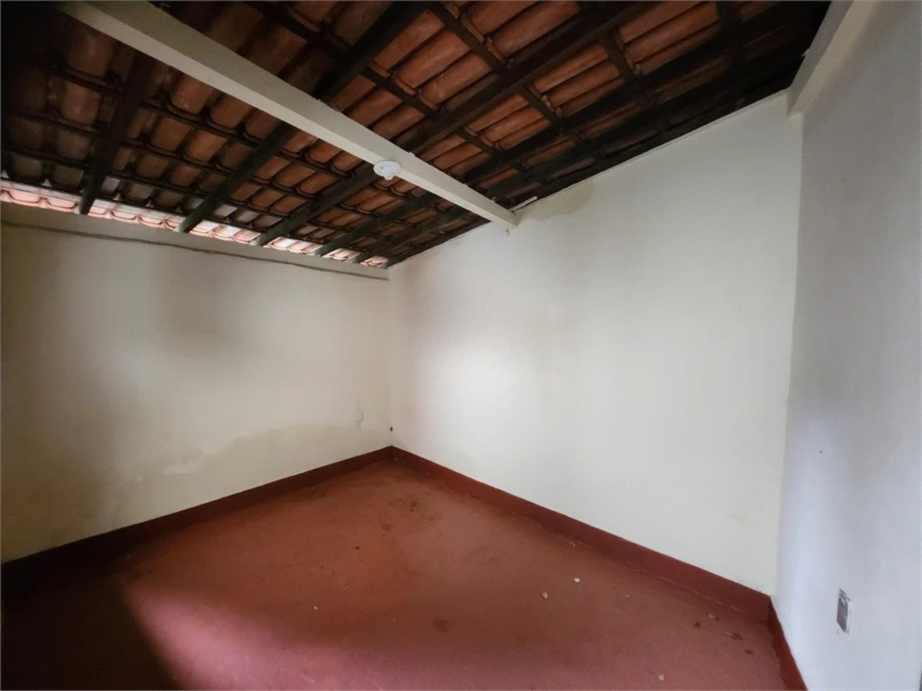 Casa à venda com 3 quartos, 357m² - Foto 15