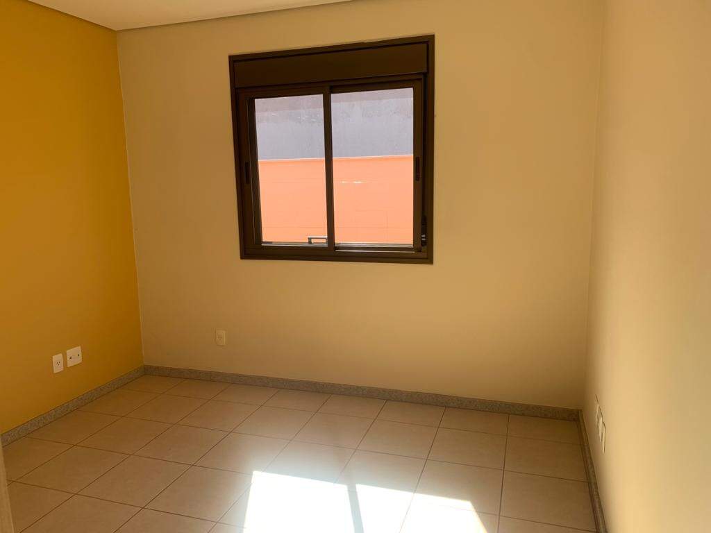 Casa à venda com 5 quartos, 304m² - Foto 20