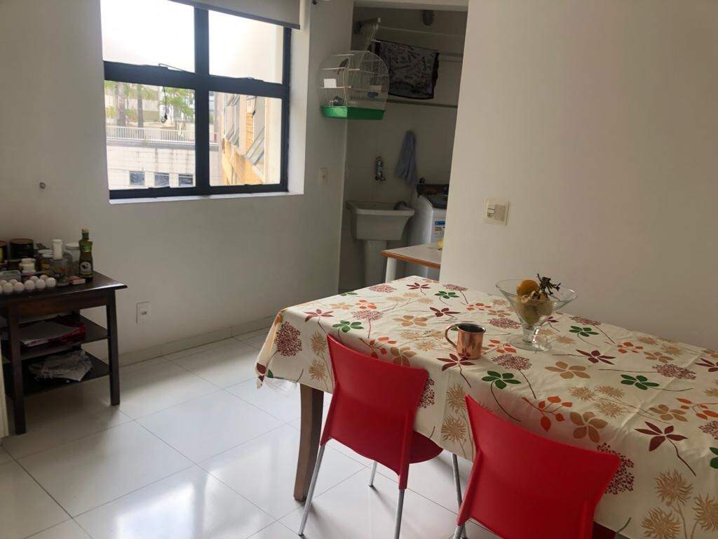 Apartamento à venda com 2 quartos, 100m² - Foto 25