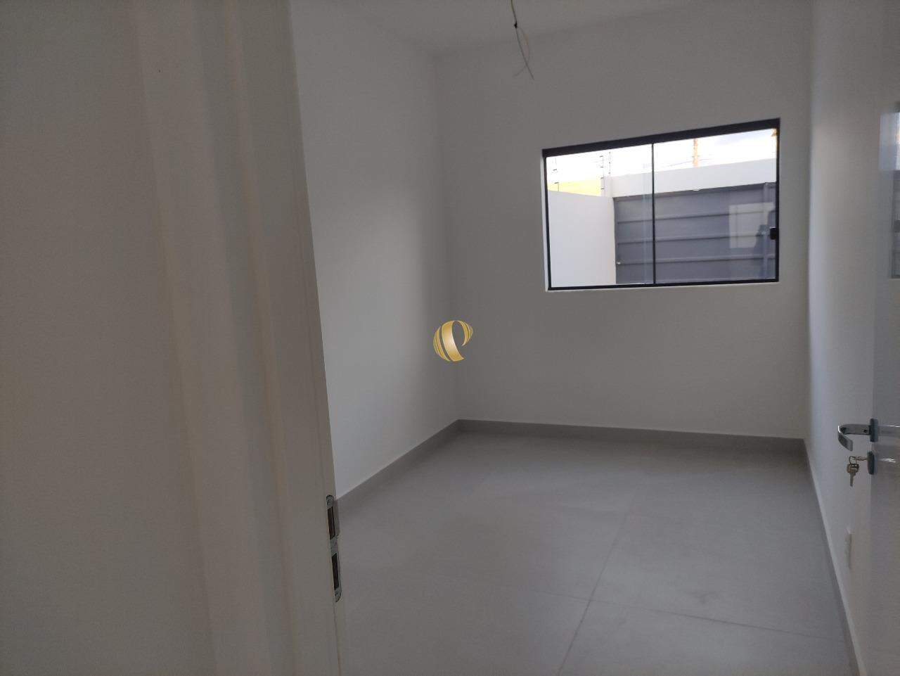 Casa à venda com 2 quartos, 61m² - Foto 9