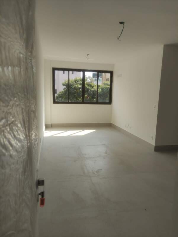 Apartamento à venda com 3 quartos, 79m² - Foto 3