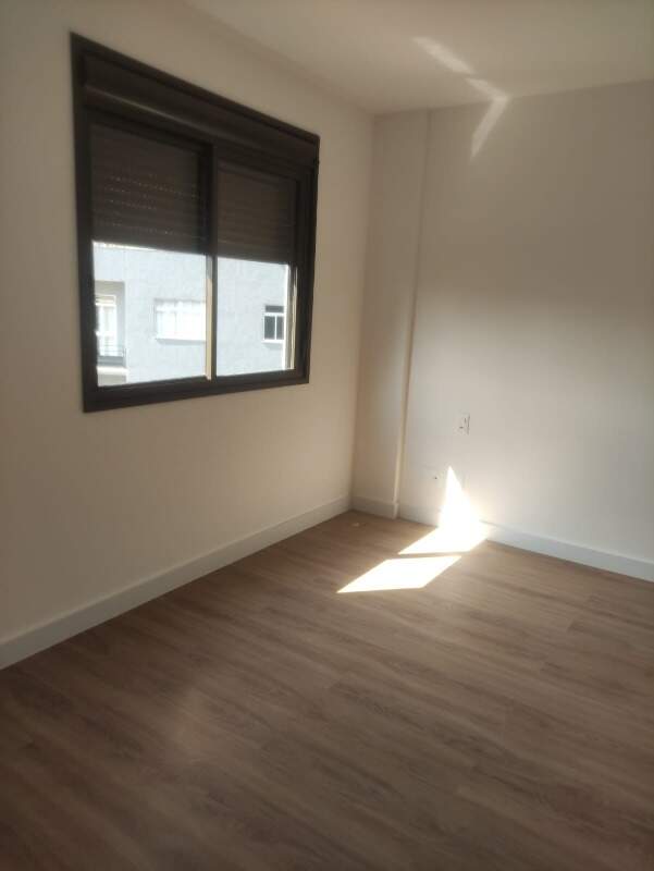 Apartamento à venda com 3 quartos, 78m² - Foto 4