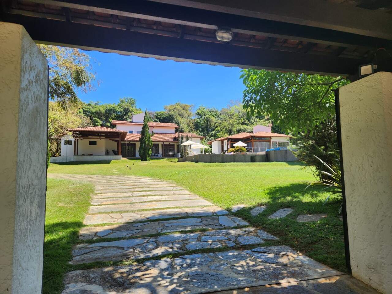 Casa, 4 quartos, 650 m² - Foto 1