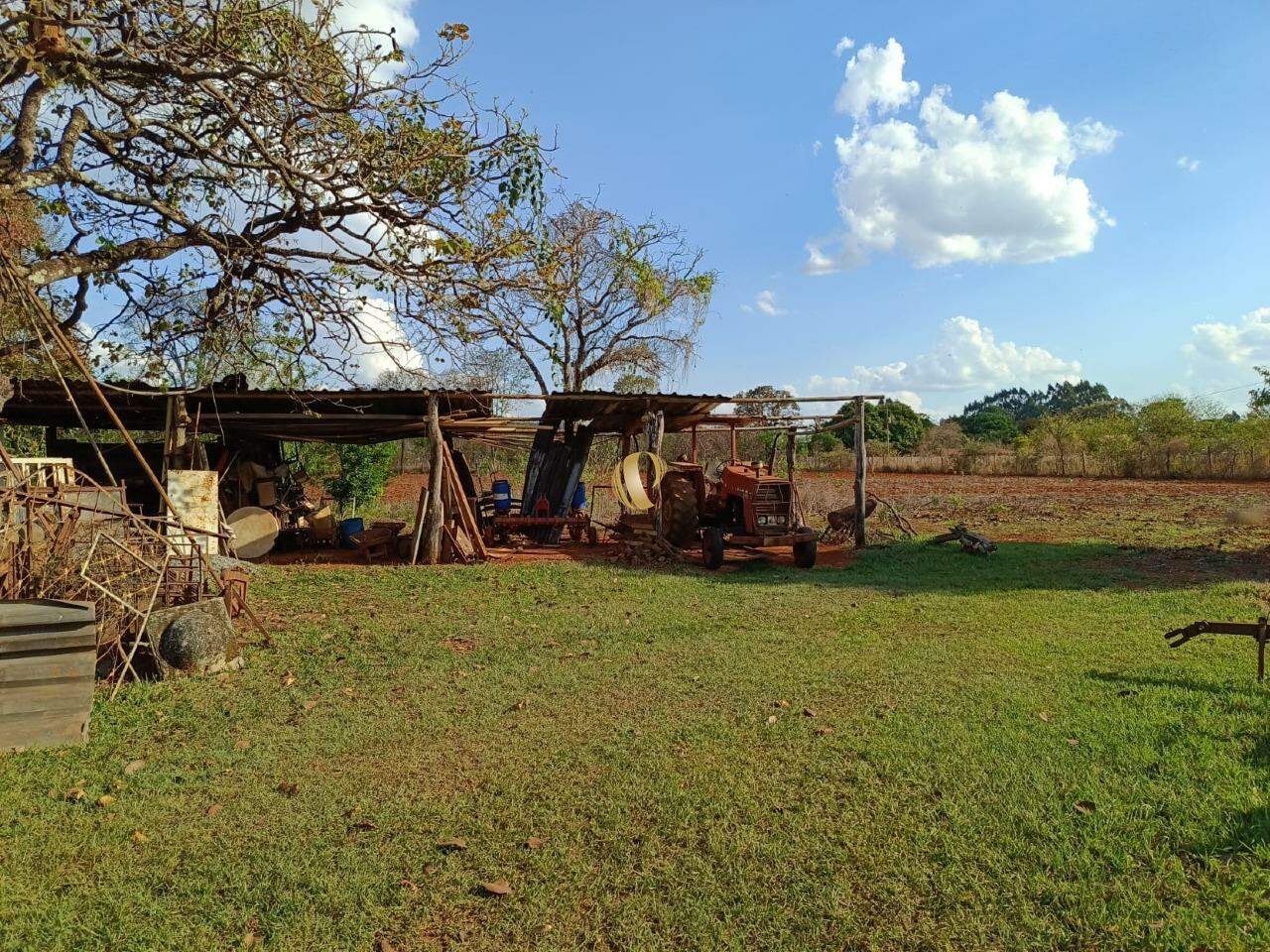 Chácara à venda com 5 quartos, 20000m² - Foto 8