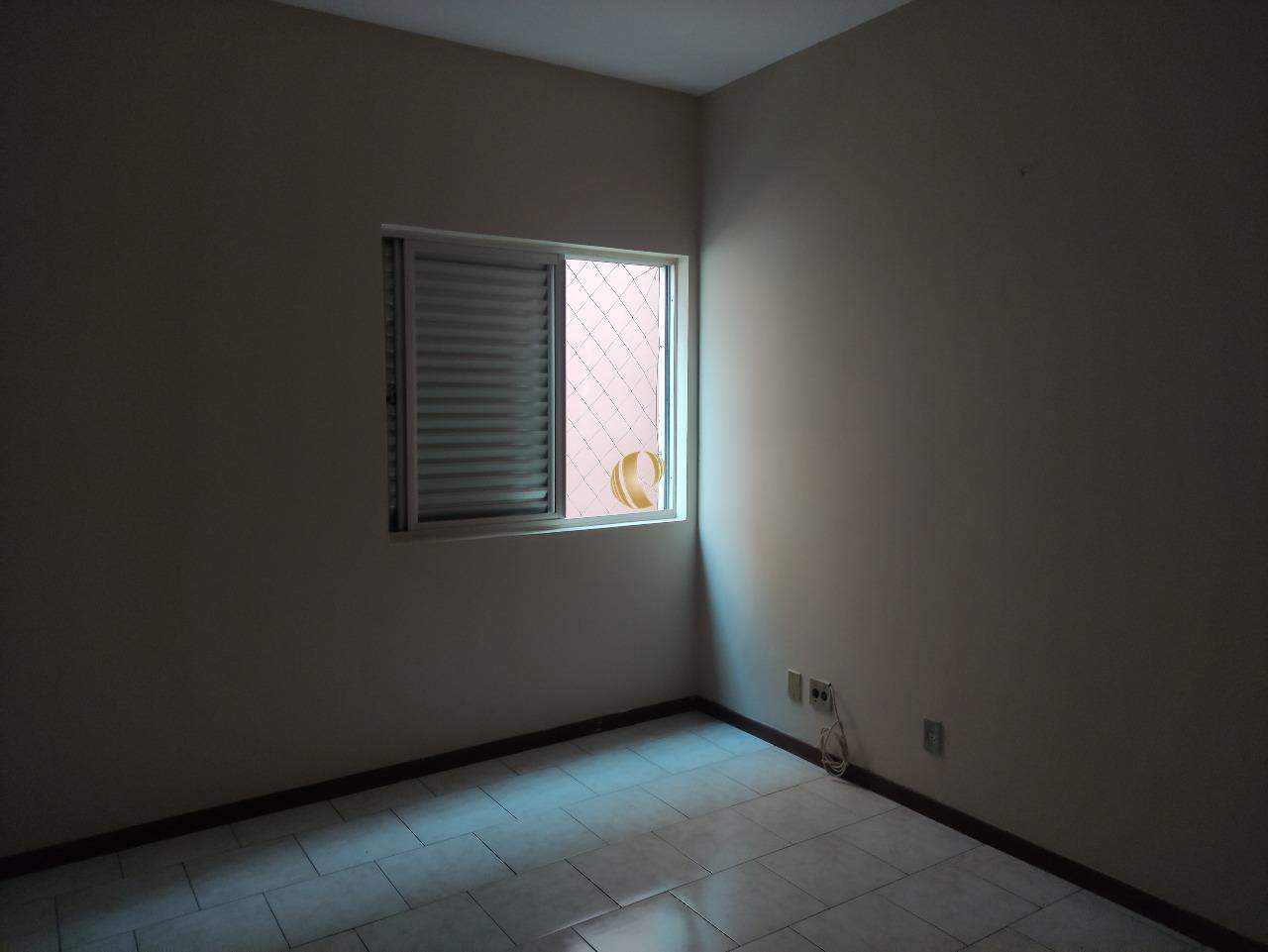 Apartamento para alugar com 3 quartos, 140m² - Foto 15