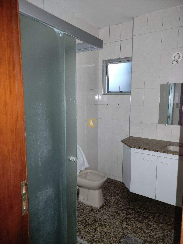 Apartamento à venda com 3 quartos, 140m² - Foto 19