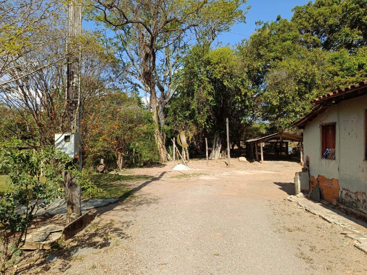 Chácara à venda com 1 quarto, 45000m² - Foto 15