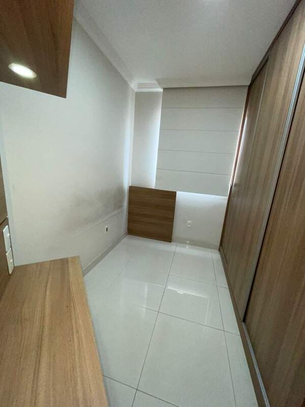 Apartamento à venda com 2 quartos, 56m² - Foto 11