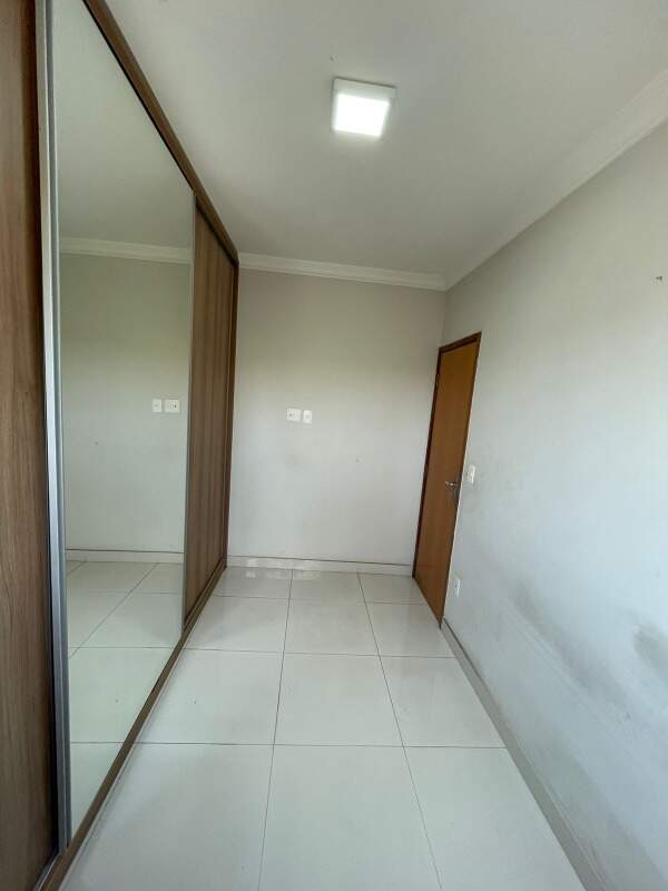 Apartamento à venda com 2 quartos, 56m² - Foto 17