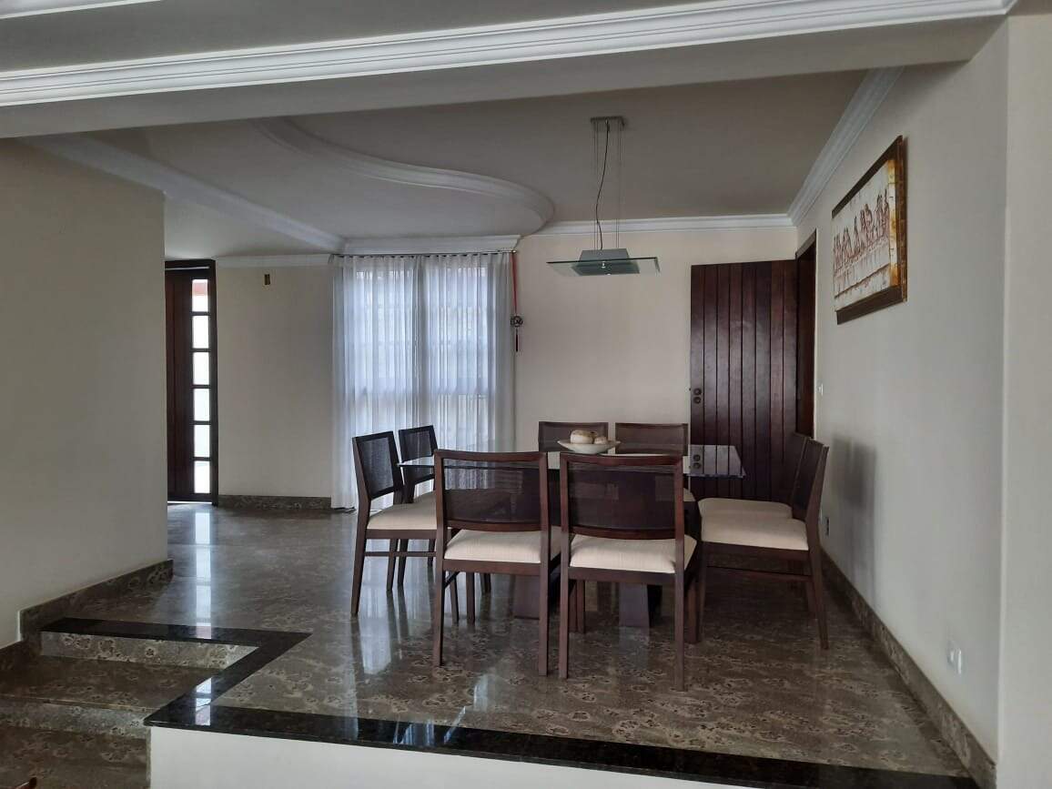 Casa, 3 quartos, 348 m² - Foto 3