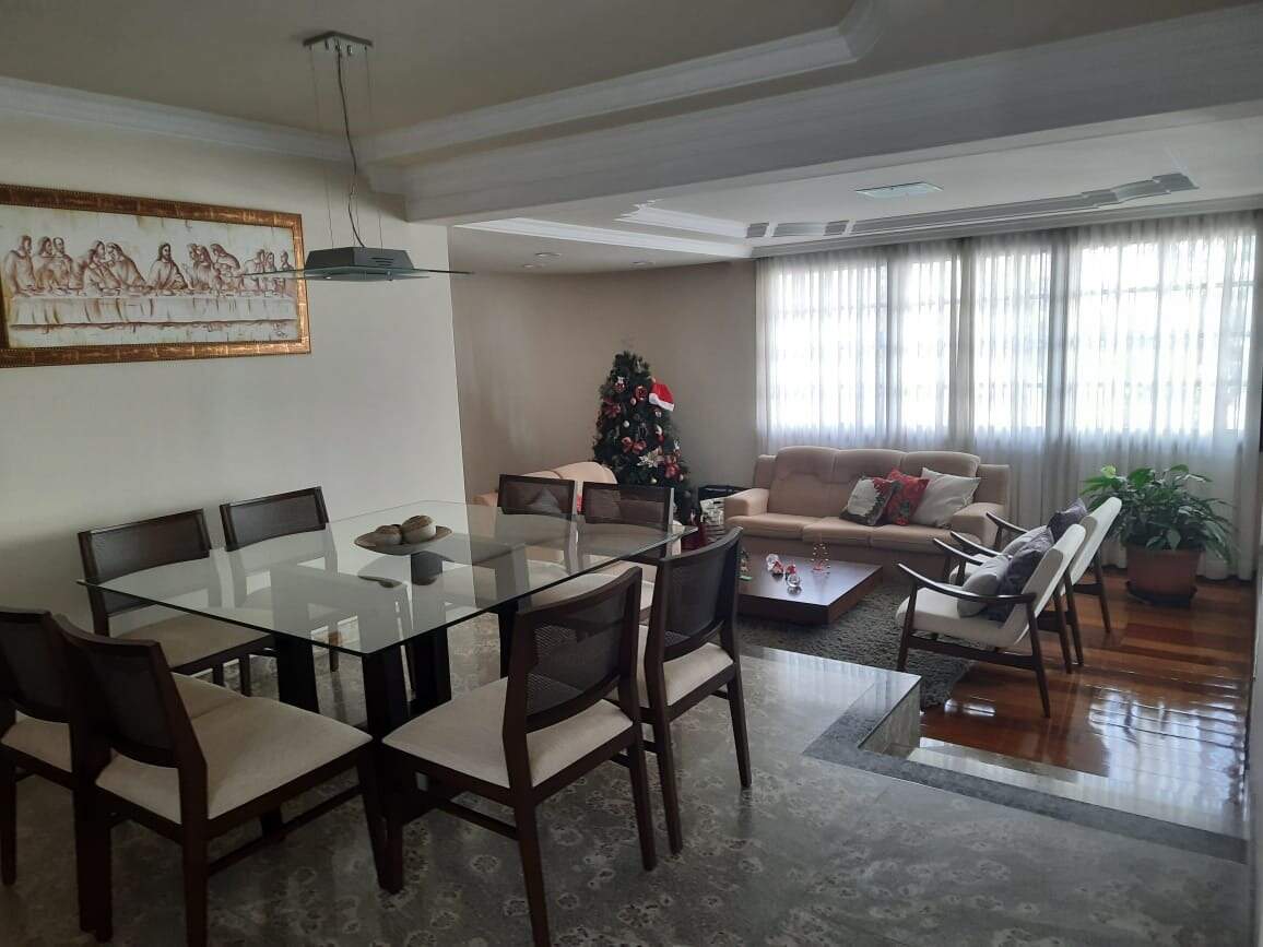 Casa, 3 quartos, 348 m² - Foto 2