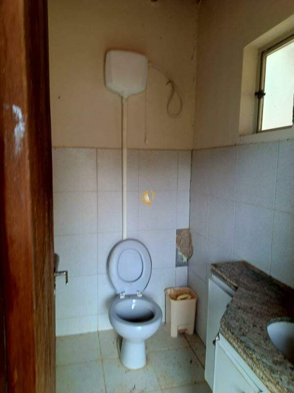 Chácara à venda com 8 quartos, 190m² - Foto 23