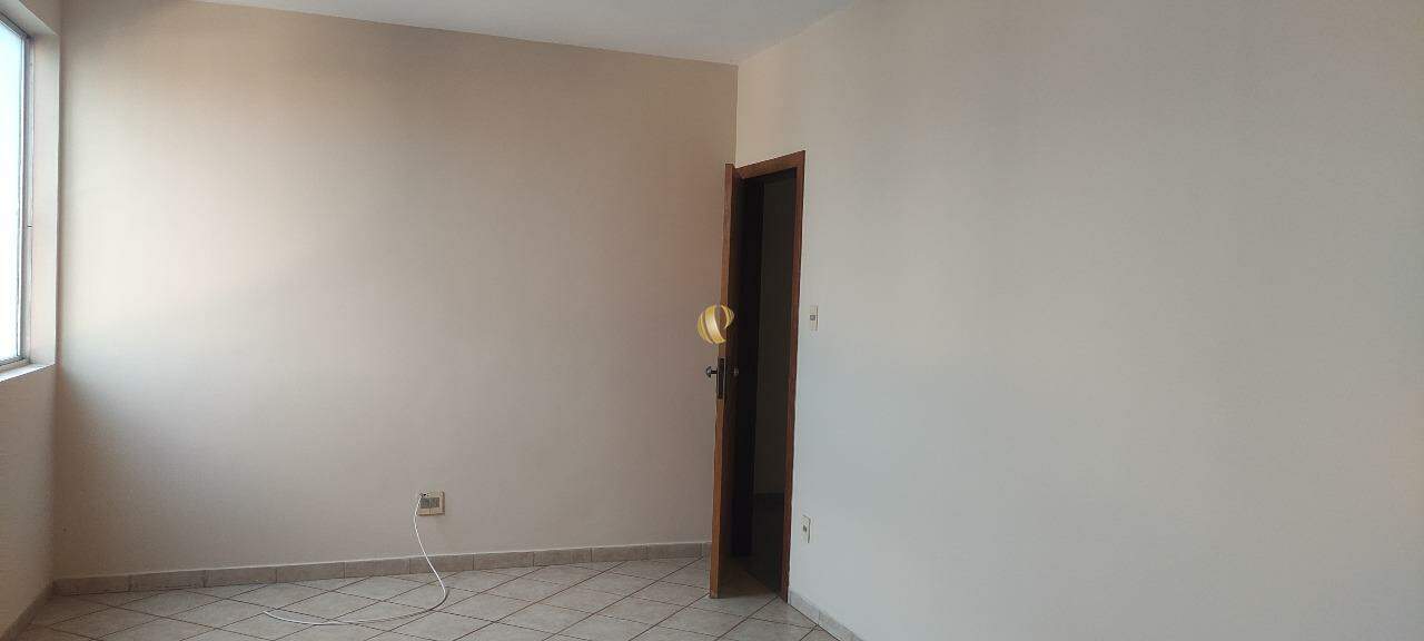 Apartamento à venda com 2 quartos, 65m² - Foto 16