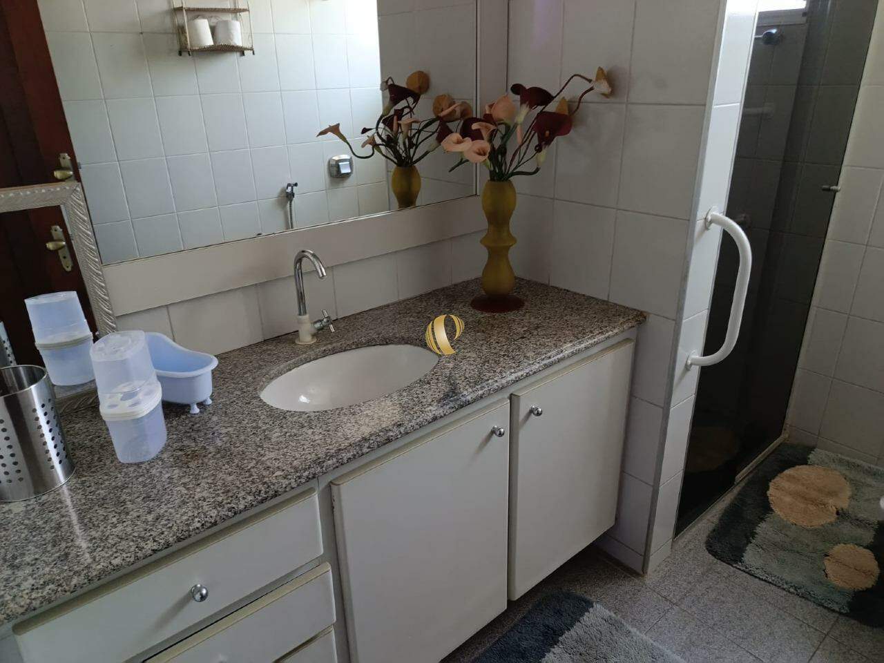 Apartamento à venda com 4 quartos, 245m² - Foto 9