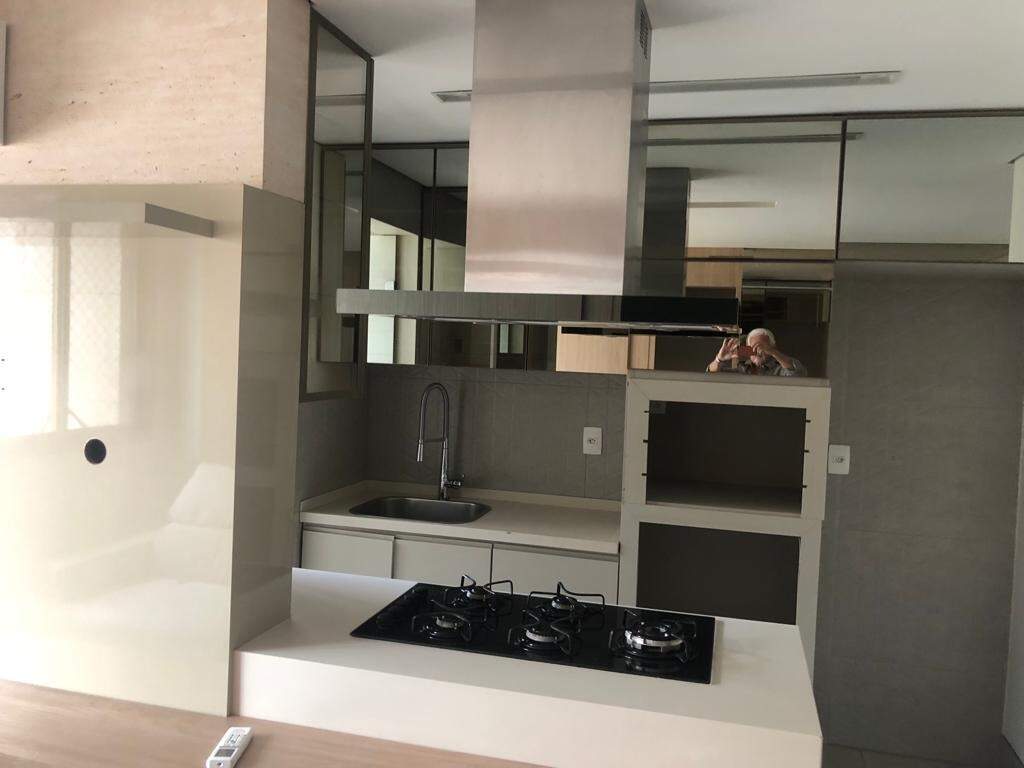 Apartamento à venda com 2 quartos, 68m² - Foto 19