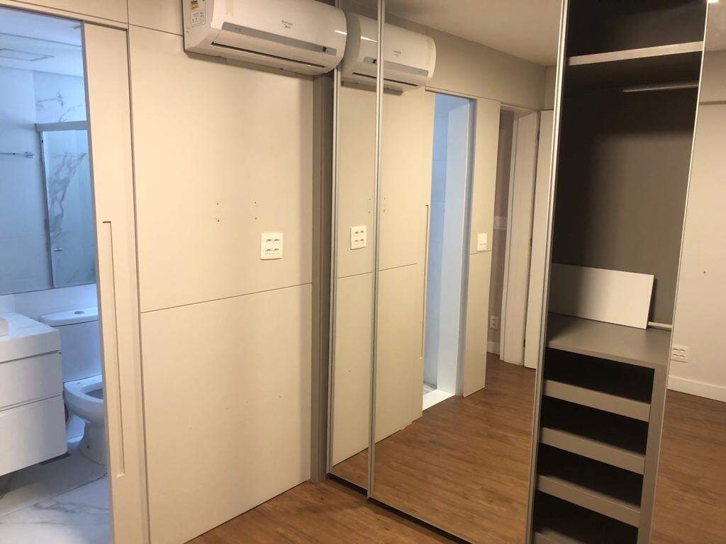 Apartamento à venda com 2 quartos, 68m² - Foto 5