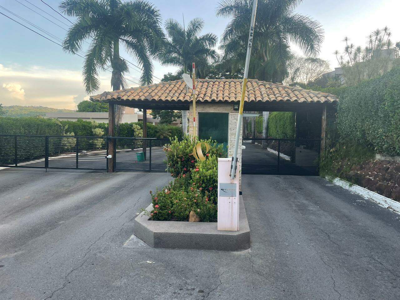 Casa, 2 quartos, 157 m² - Foto 1