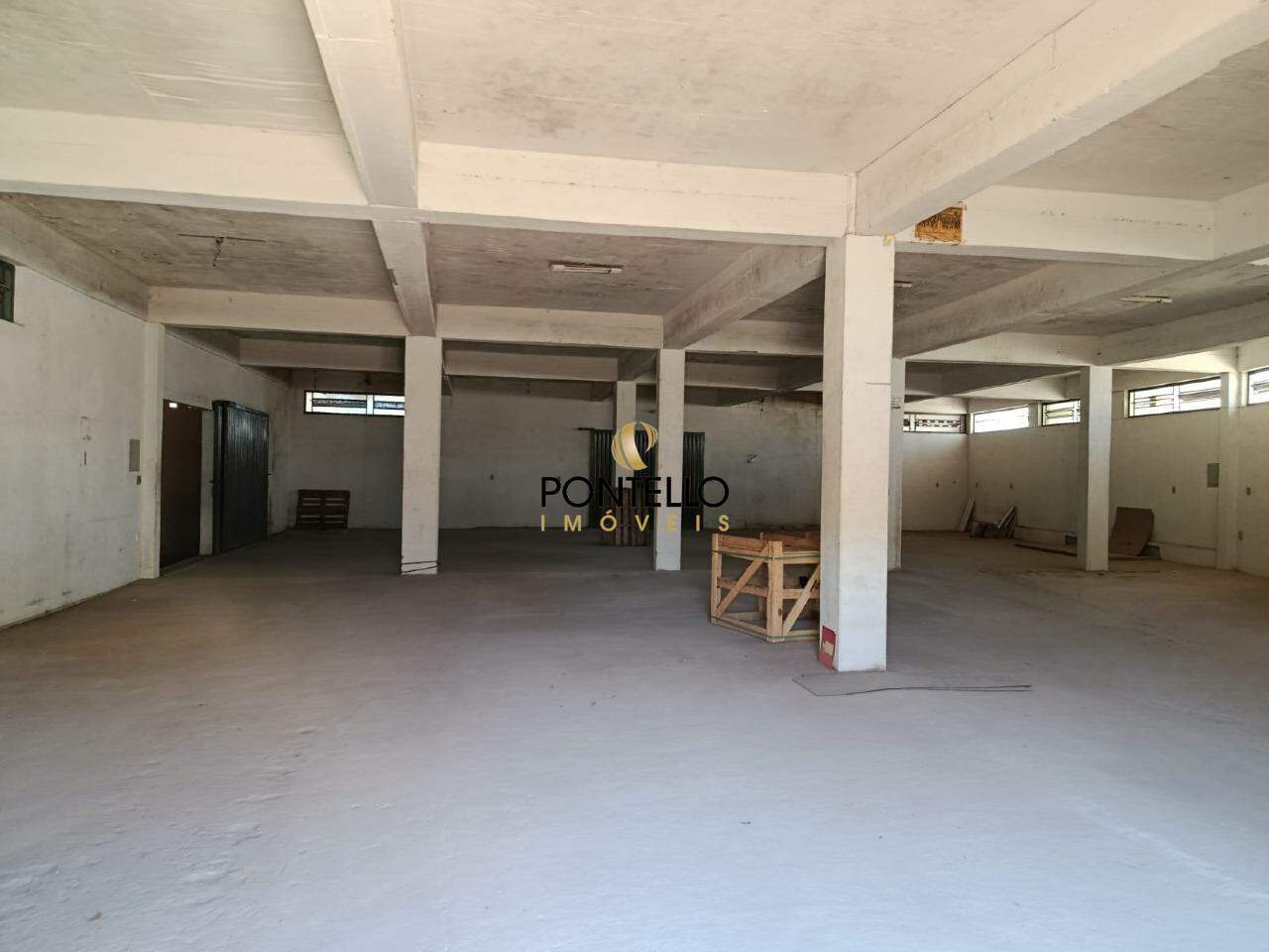 Depósito-Galpão-Armazém à venda, 795m² - Foto 8