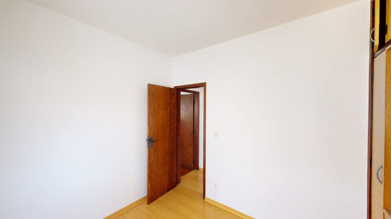 Apartamento à venda com 4 quartos, 140m² - Foto 14